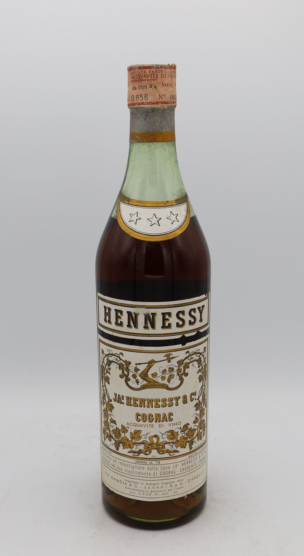Hennessy 3 Stars Cognac 1960s – rare vintage French cognac, highly collectible and sought after by connoisseurs