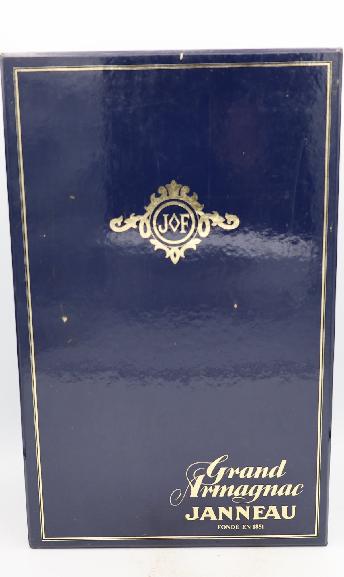 Janneau Grand Armagnac in a crystal decanter – premium vintage brandy with rich, complex flavors, presented for collectors.