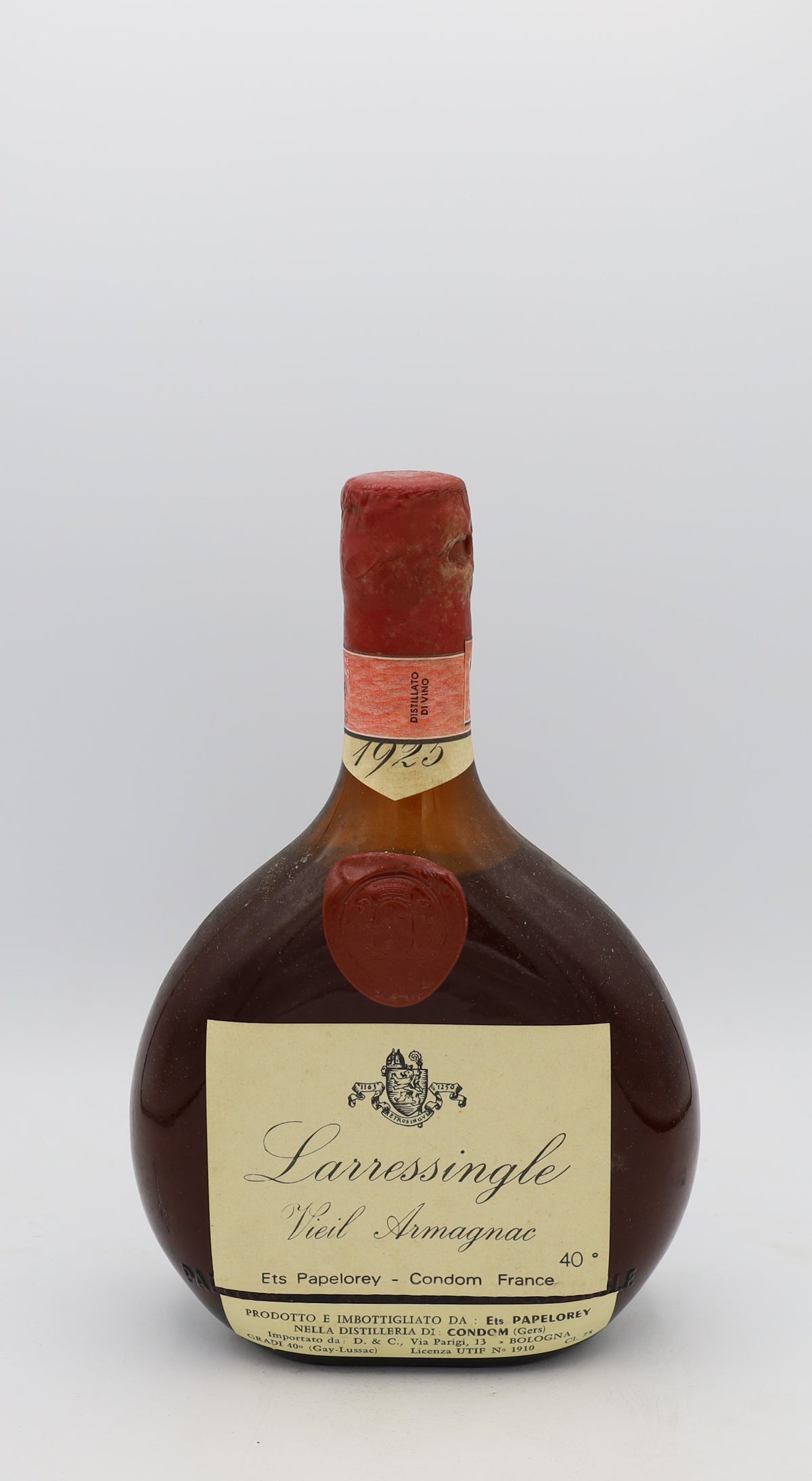 Larressingle Armagnac Vintage 1925, Reserved Treasures Club edition – exceptionally rare vintage brandy with rich, complex flavors, perfect for collectors.