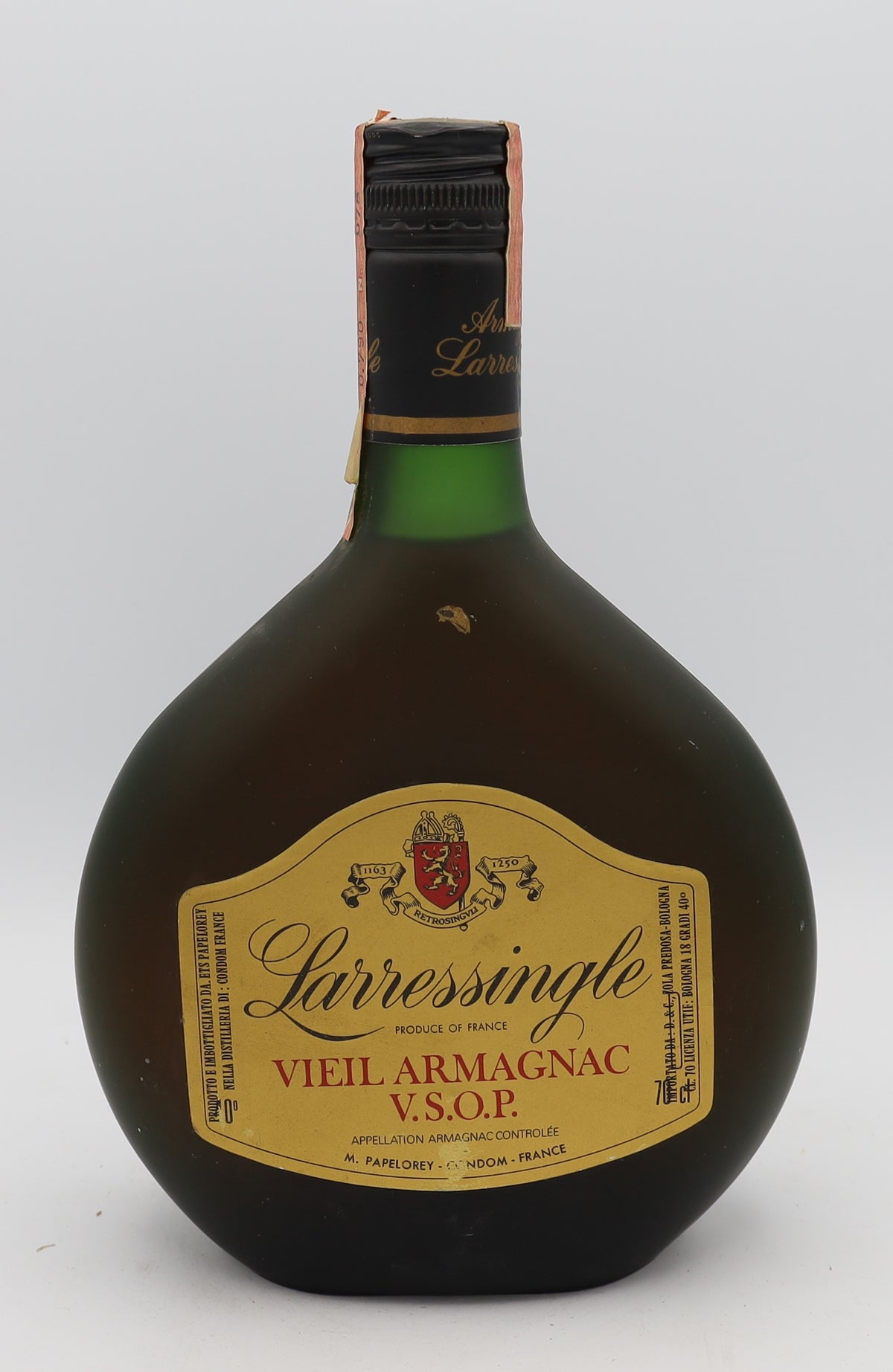 Larressingle Vieil Armagnac VSOP – premium aged brandy with rich, smooth flavors, ideal for collectors and connoisseurs.