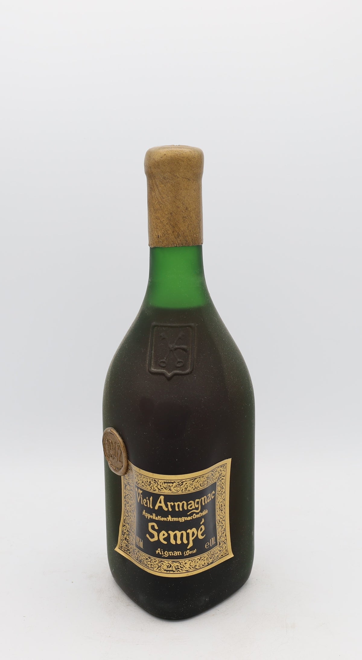 Sempé Armagnac Aignan Vintage 1942, Reserved Treasures Club edition – remarkably rare aged Armagnac with elegant, complex notes and exceptional depth.