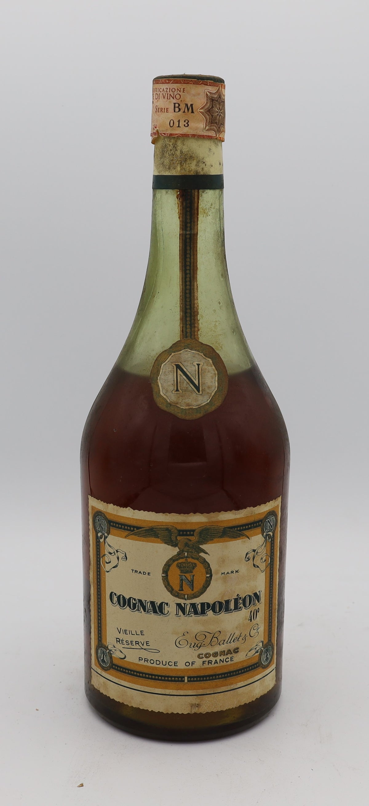 Ballet Co Vieille Reserve Cognac Napoleon – premium aged brandy with rich, smooth flavors, ideal for collectors and connoisseurs.