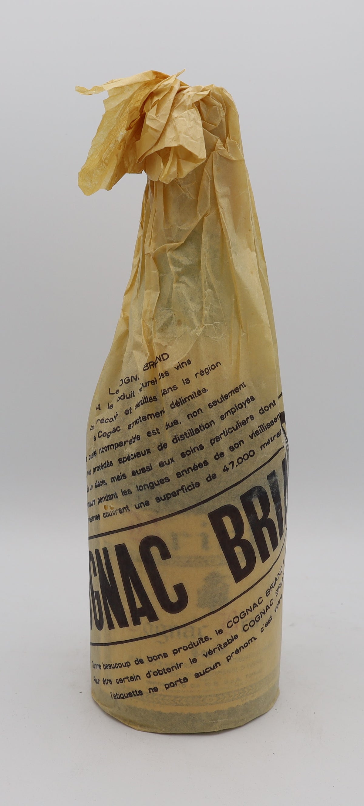 Briand Fine Champagne Cognac – premium French brandy crafted from Fine Champagne eaux-de-vie, offering rich, smooth flavors and elegant character, ideal for collectors and connoisseurs.
