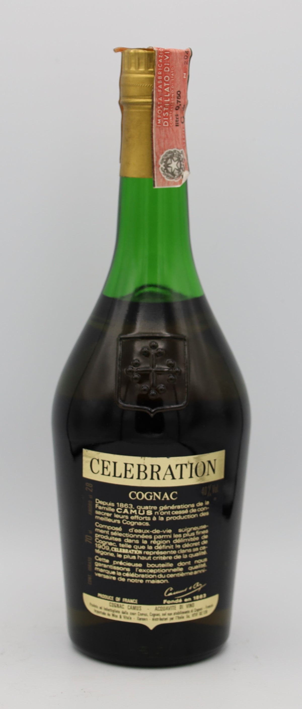 Camus Celebration La Grande Marque Cognac – premium French cognac with rich amber hue, complex aromas of vanilla, oak and dried fruit, crafted by Maison Camus.