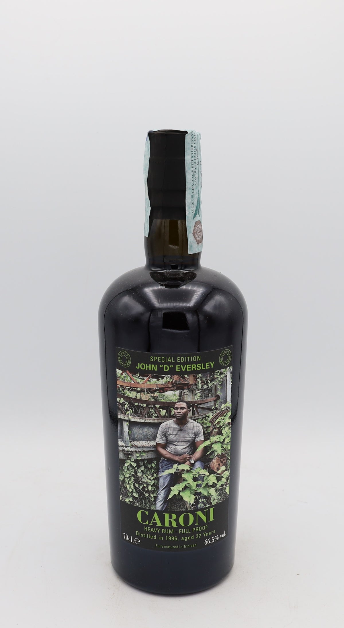 A Caroni 1996 Rum Special Edition John D. Eversley, 22 years old, presented in a collector’s box – rare aged Caribbean rum with rich, complex flavors.