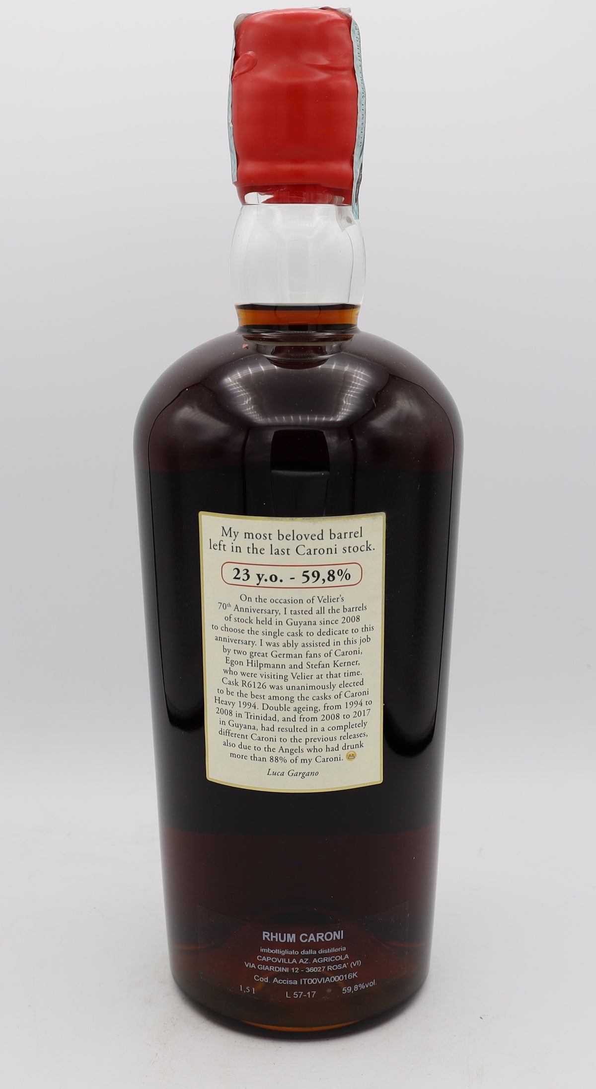 Caroni Rum Single Cask R6126 Magnum, 23-Year-Old Vintage 1994, presented in a Vélier collector’s gift box – rich, aged Caribbean rum with deep, complex flavors.