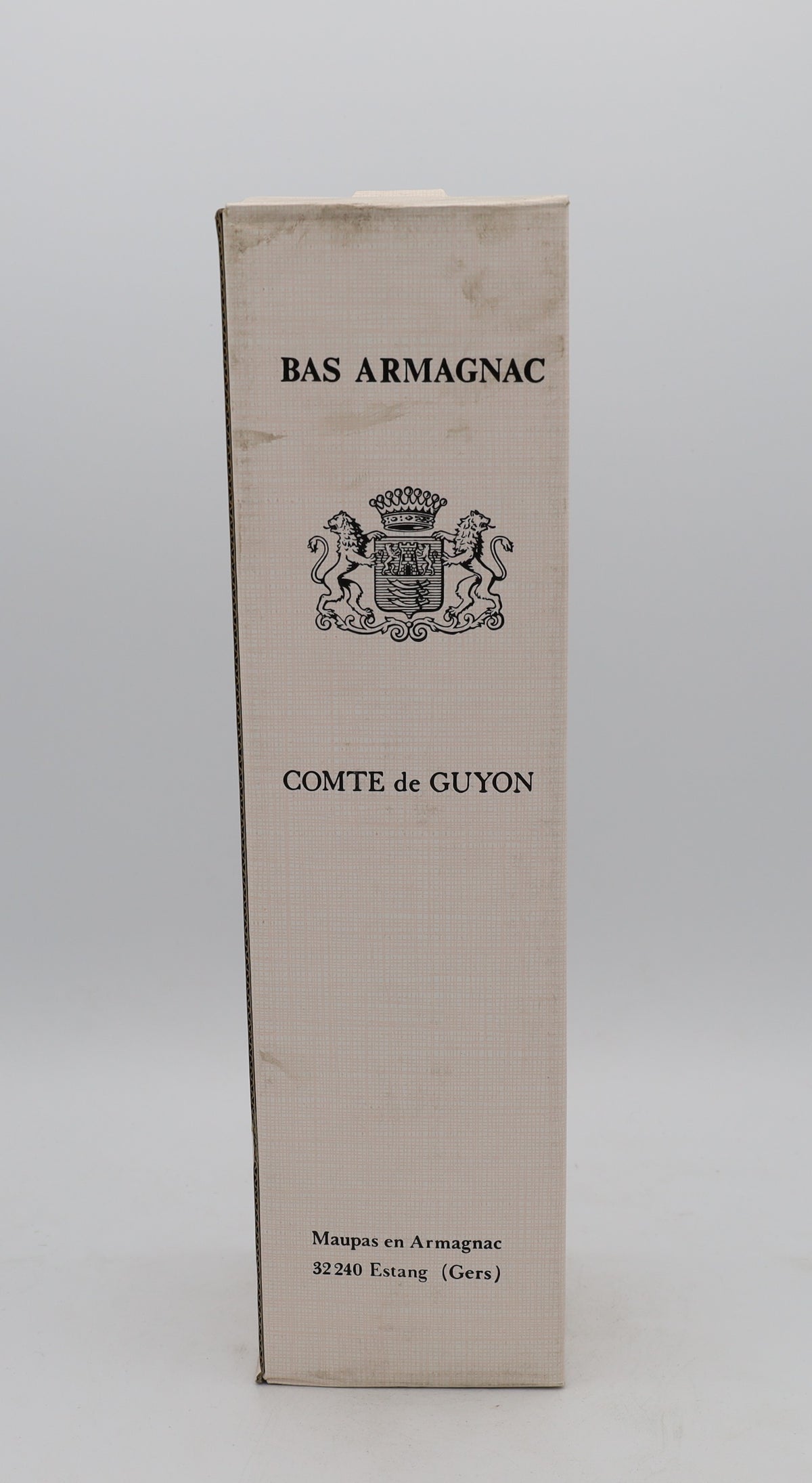 Comte de Guyon Bas-Armagnac Vintage 1942, Reserved Treasures Club edition – exceptionally rare vintage brandy with rich, complex flavors, perfect for collectors.