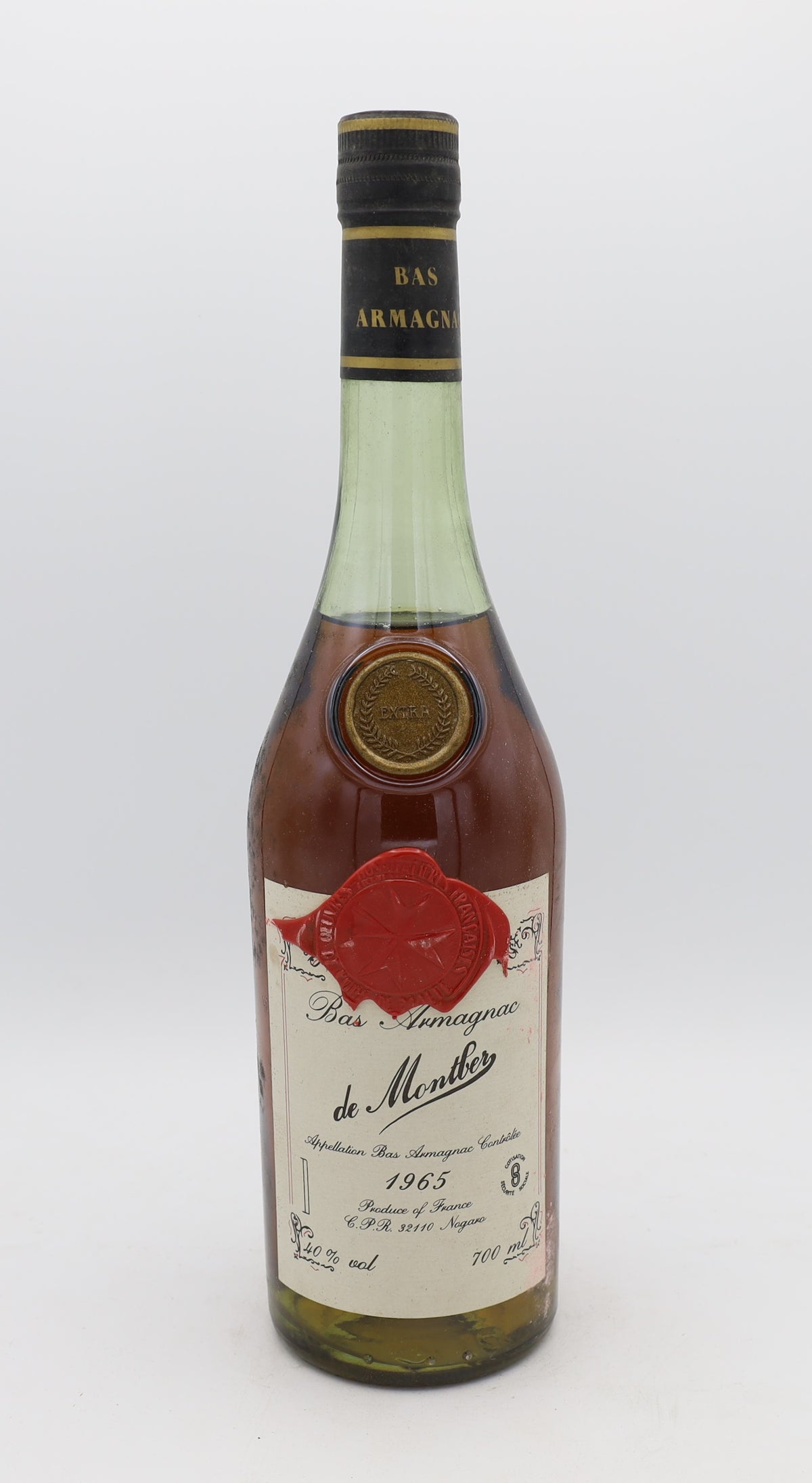 De Montber Bas-Armagnac Vintage 1965, Reserved Treasures Club edition – rare vintage brandy with rich, complex flavors, perfect for collectors.