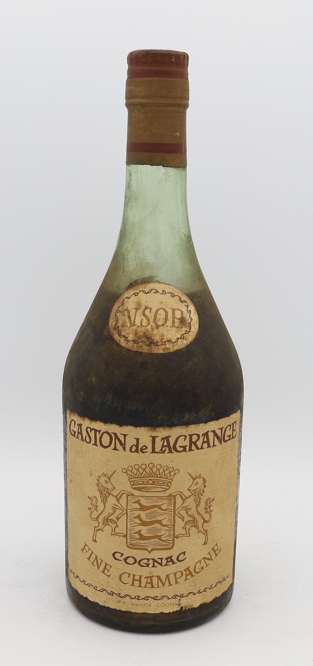 Gaston de Lagrange VSOP Cognac – premium French brandy with rich amber color, smooth and balanced flavors, crafted for collectors and connoisseurs.