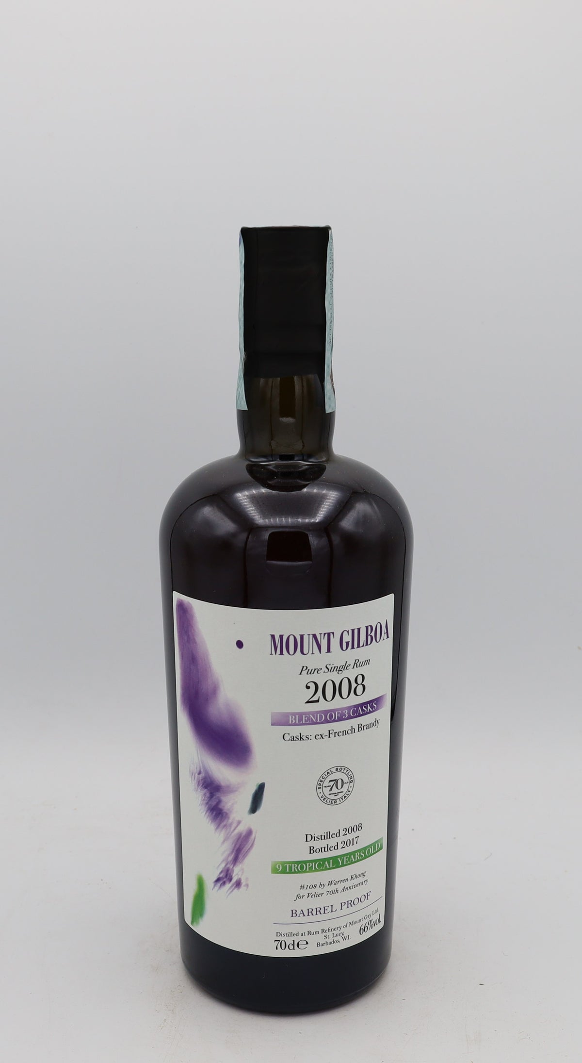 A Mount Gilboa 2008 Rum Warren Khong, Vélier and Reserved Treasures Club edition, presented in a collector’s box – rare aged rum with rich, complex flavors.