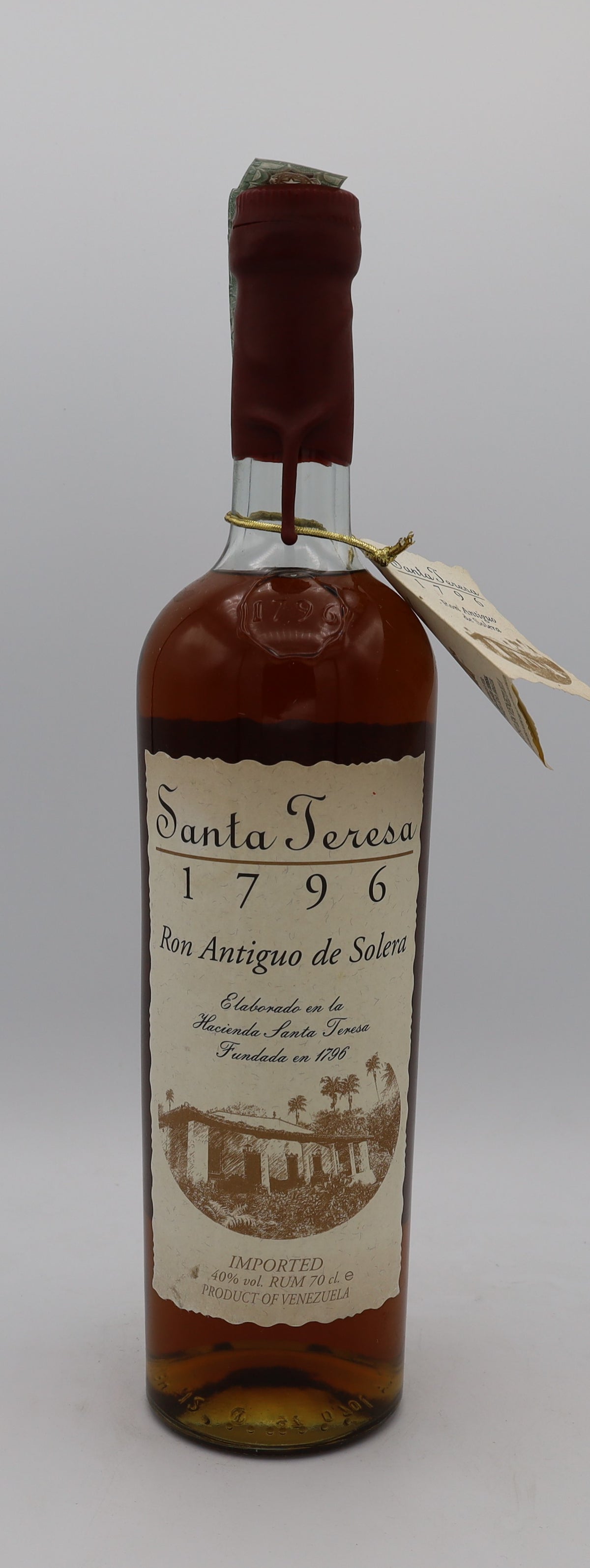 Santa Teresa Ron Antiguo de Solera 1796 Rum – premium Venezuelan rum presented in a collector’s box, with rich, complex flavors and smooth finish.