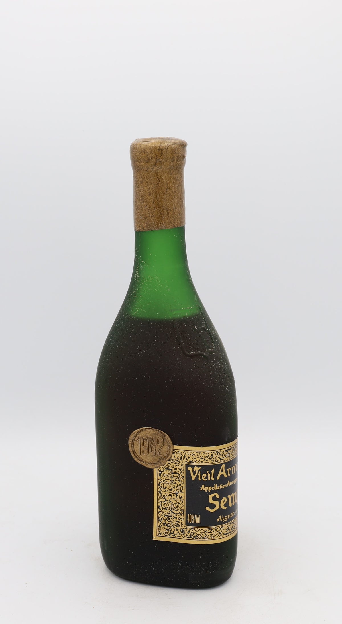 Sempé Armagnac Aignan Vintage 1942, Reserved Treasures Club edition – remarkably rare aged Armagnac with elegant, complex notes and exceptional depth.