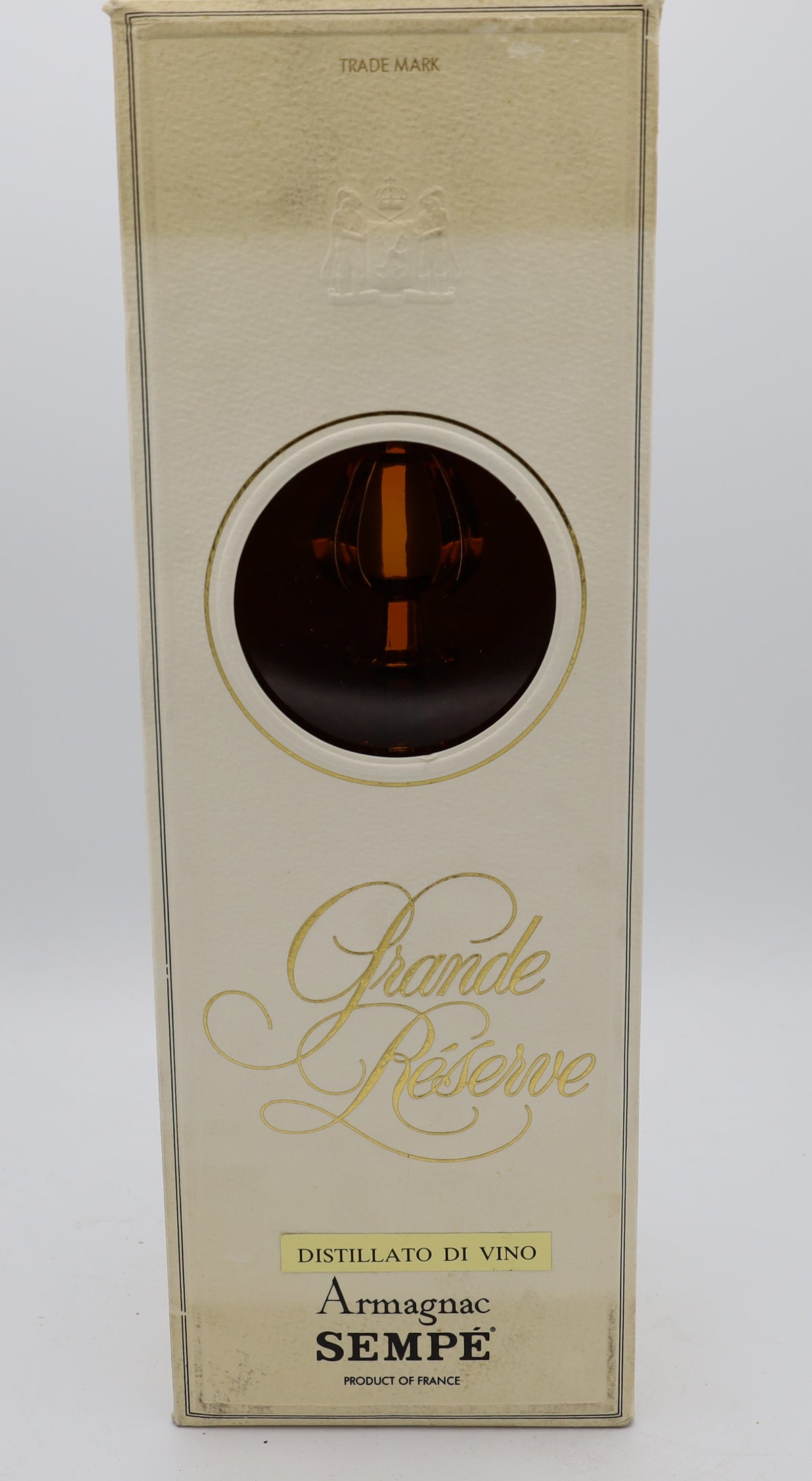 Sempé Armagnac Grande Réserve, Reserved Treasures Club edition, presented in a collector’s box – premium aged brandy with rich, complex flavors.