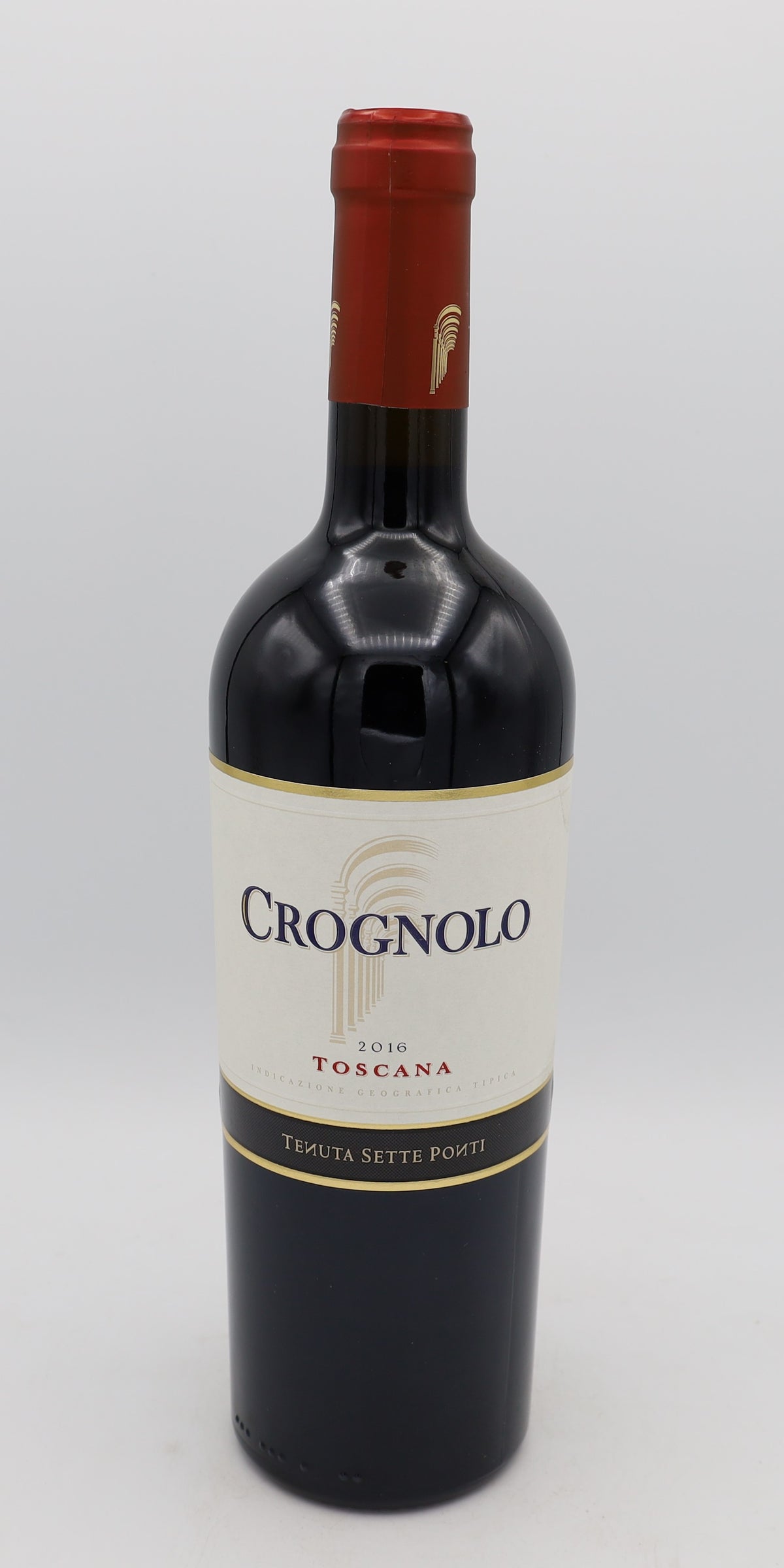 Tenuta Sette Ponti Crognolo Toscana IGT Vintage 2016 – premium Tuscan red wine with rich aromas of dark fruit, spices and a full-bodied, elegant structure.